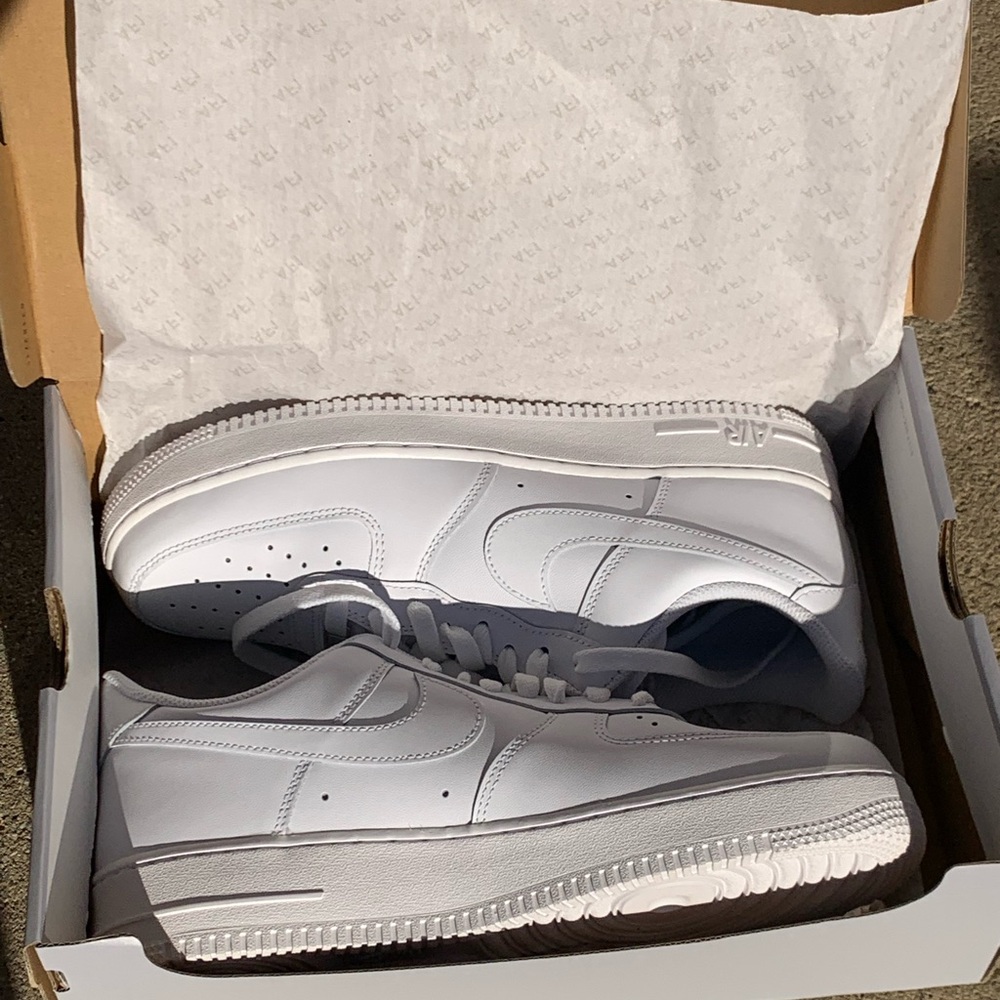 NIB White Nike Air Force 1 ‘07